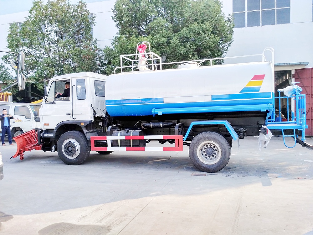 東風153消防灑水應急鏟雪汽車